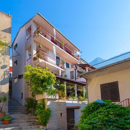 Apartments And Rooms With Wifi Makarska - 11063 المظهر الخارجي الصورة