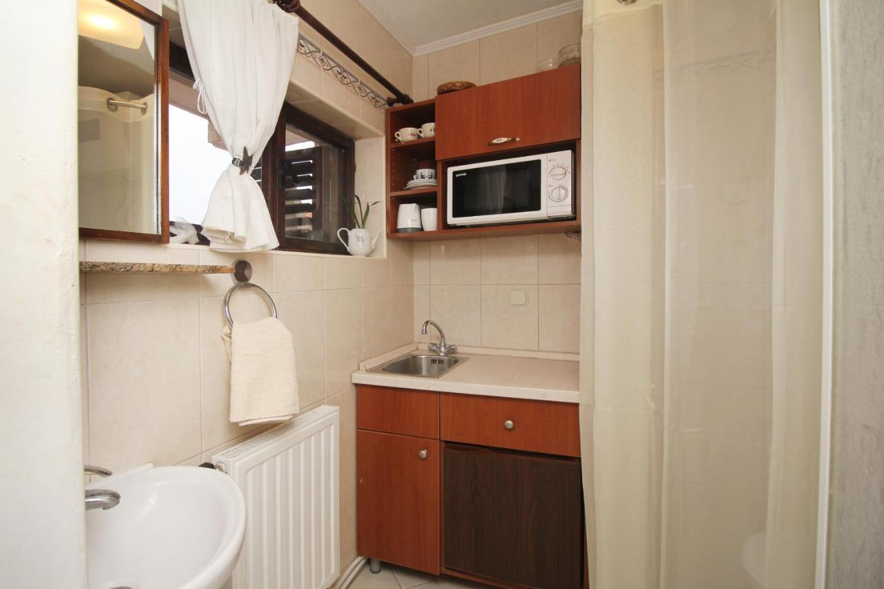 Apartments And Rooms With Wifi Makarska - 11063 المظهر الخارجي الصورة